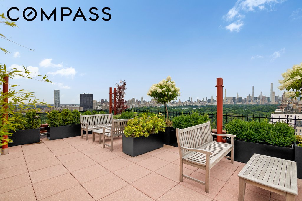 444 Central Park West, Unit 16C photo 9