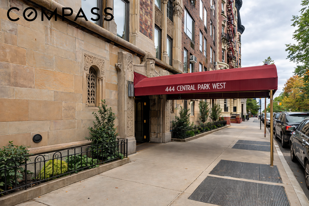 444 Central Park West, Unit 16C photo 11