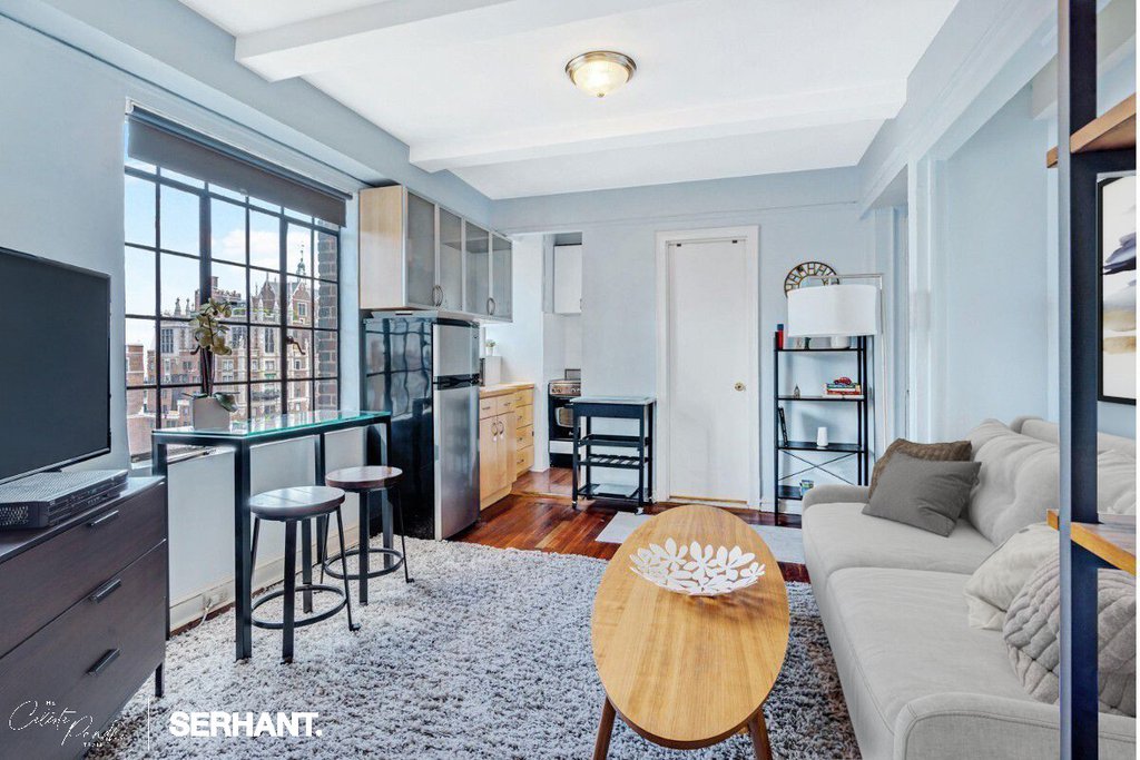320 East 42nd Street, Unit 2301 photo 4