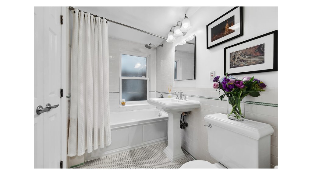 561 5th Street, Unit 1 photo 14