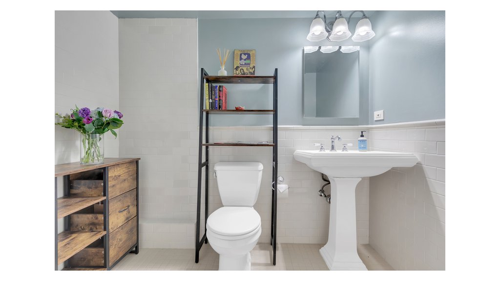 561 5th Street, Unit 1 photo 15