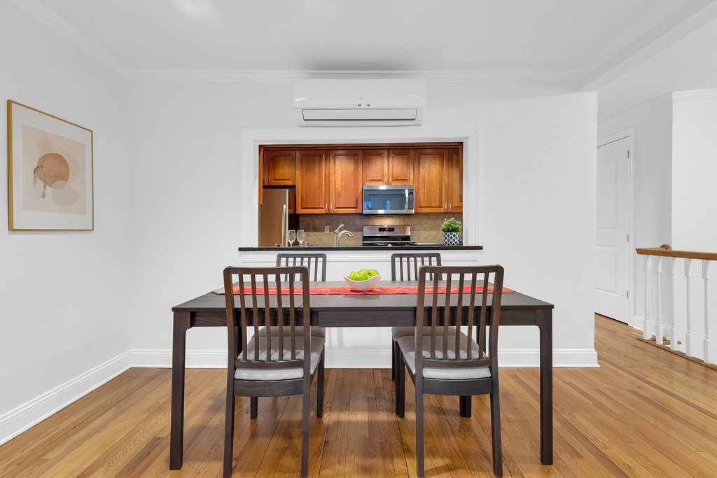 561 5th Street, Unit 1 photo 4