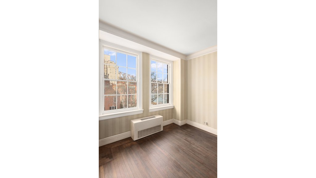 1 Sutton Place South, Unit 4CD photo 25