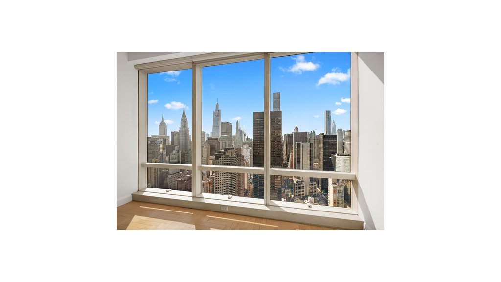 845 United Nations Plaza, Unit 53E photo 2