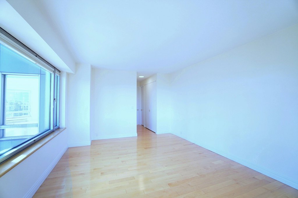 301 West 57th Street, Unit 30C photo 10