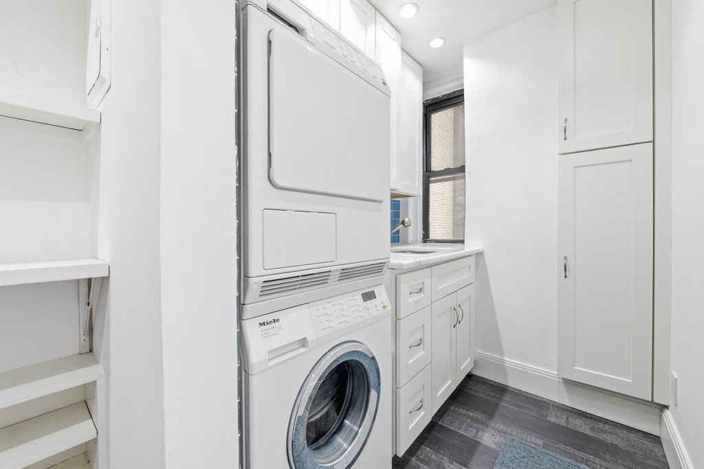 225 East 79th Street, Unit 5CD photo 2