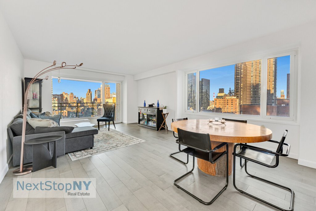 303 East 57th Street, Unit 14J photo 3