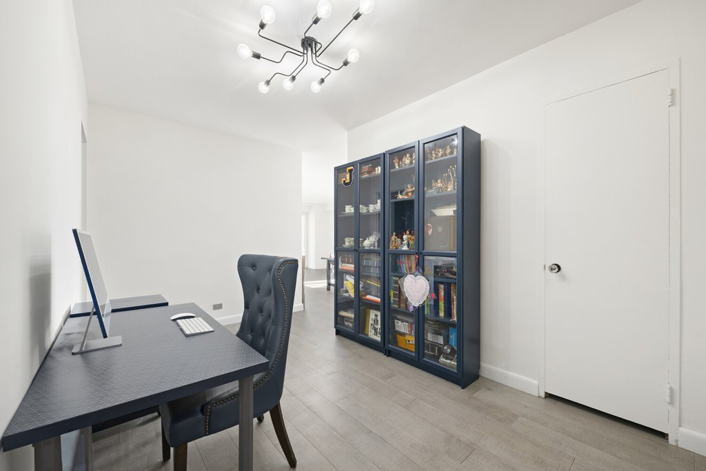 303 East 57th Street, Unit 14J photo 4
