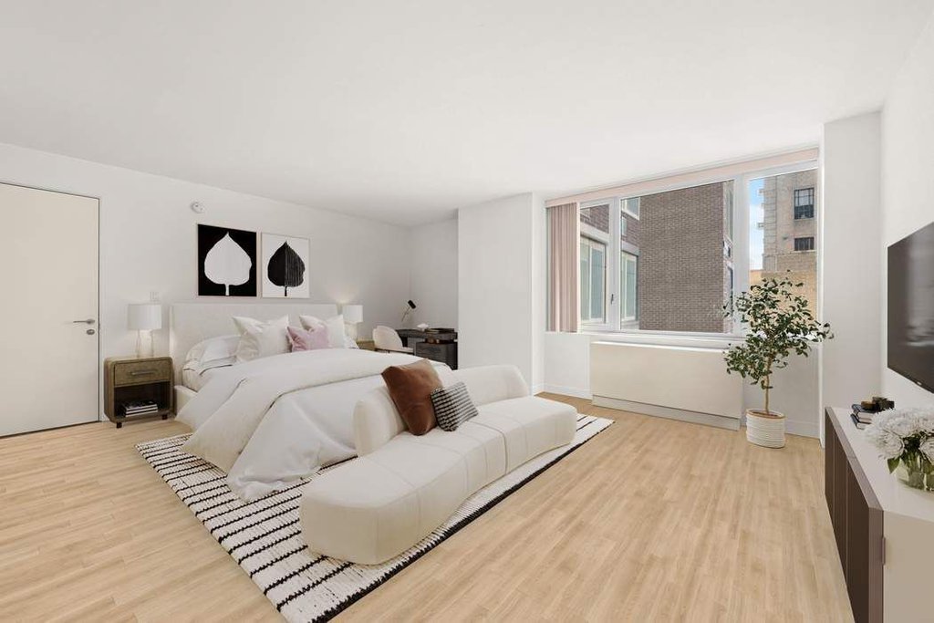 322 West 57th Street, Unit 23E photo 2