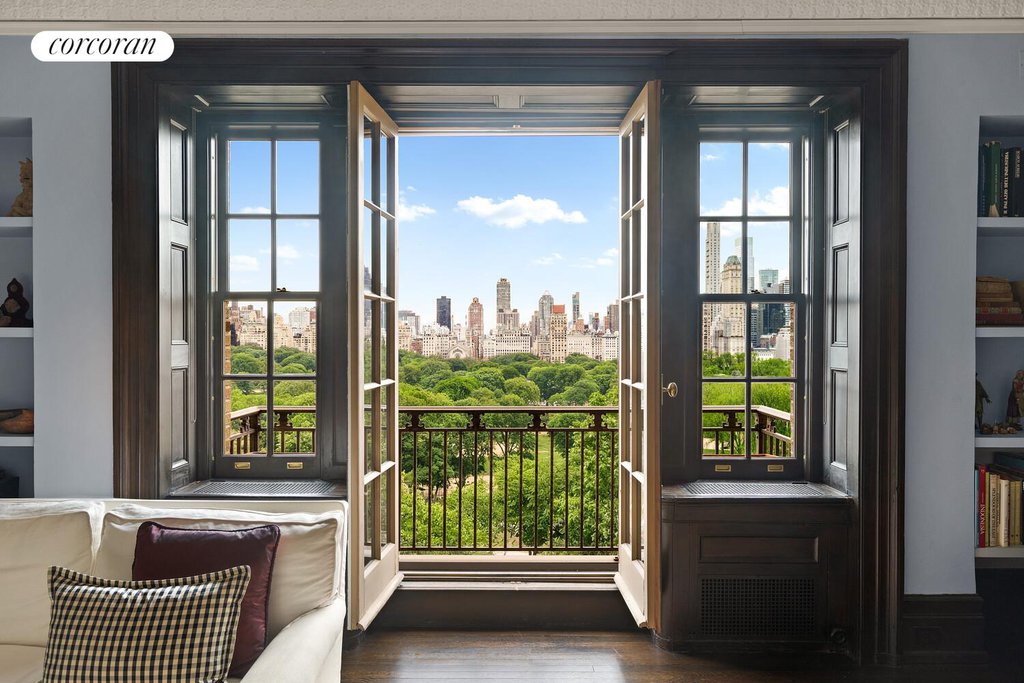 1 West 64th Street, Unit 12A photo 2