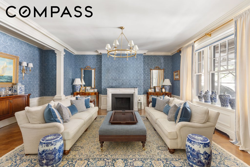555 Park Avenue, Unit MAIS