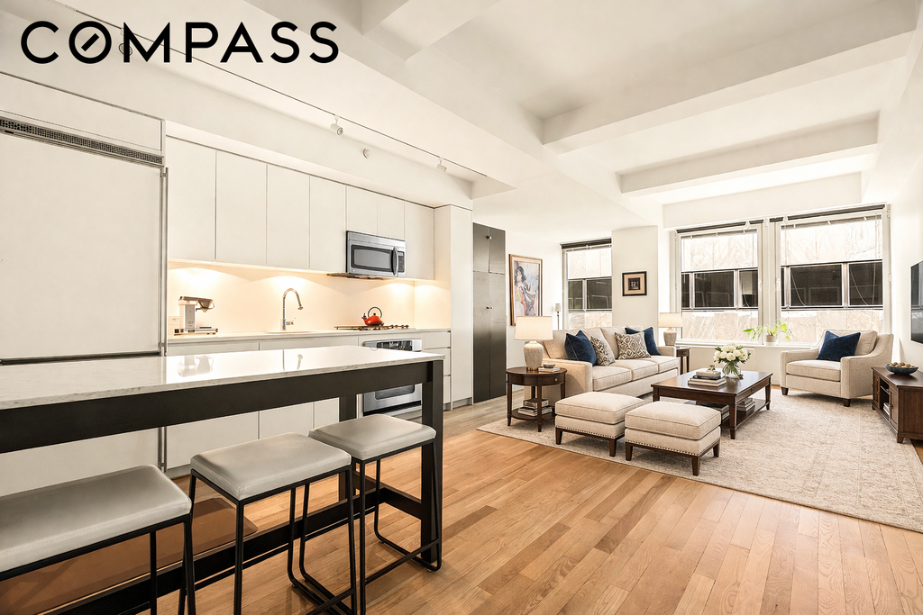 90 William Street, Unit 15F photo 2