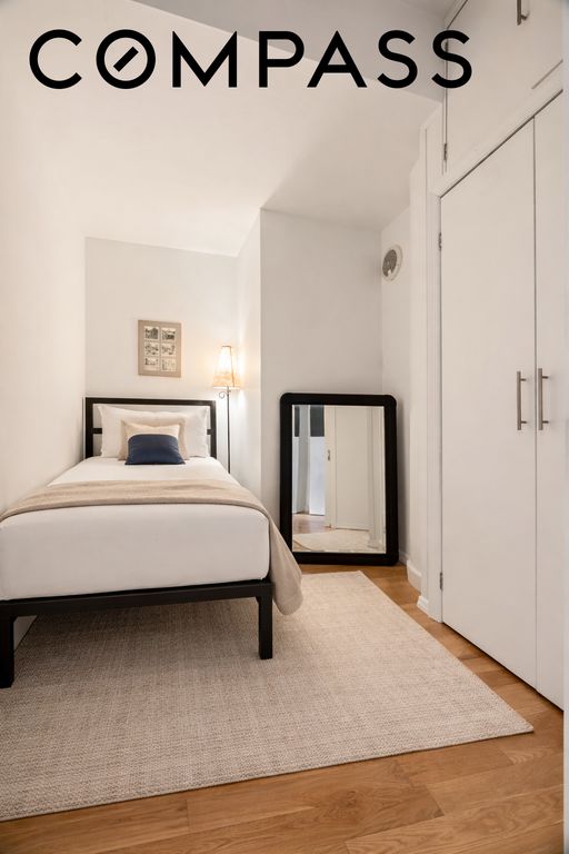 90 William Street, Unit 15F photo 5