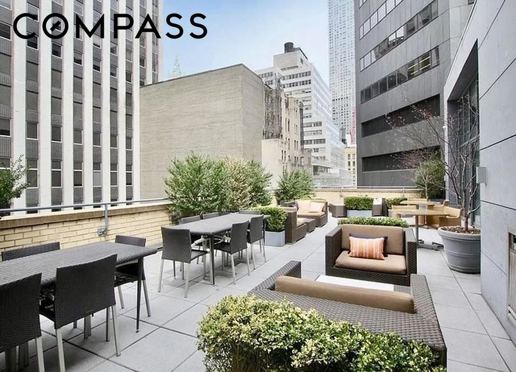 90 William Street, Unit 15F photo 7