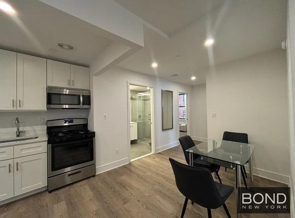 45 West 81st Street, Unit 12A
