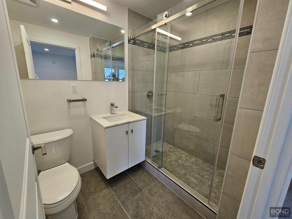 45 West 81st Street, Unit 6K photo 6