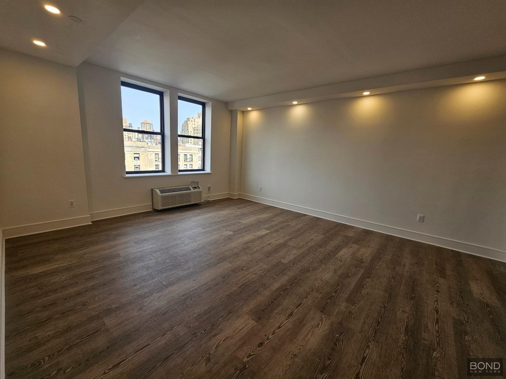 45 West 81st Street, Unit 6M photo 12