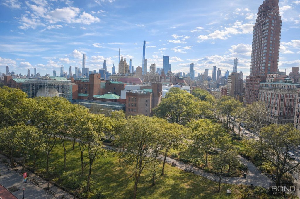 45 West 81st Street, Unit 12L