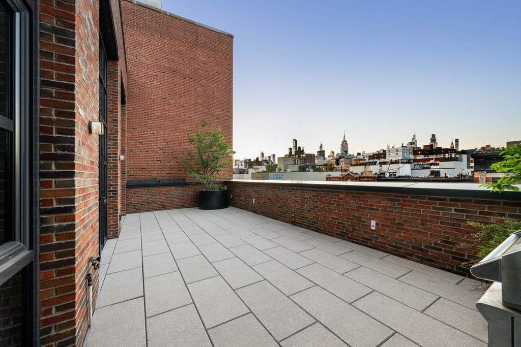 438 East 12th Street, Unit PHB photo 23