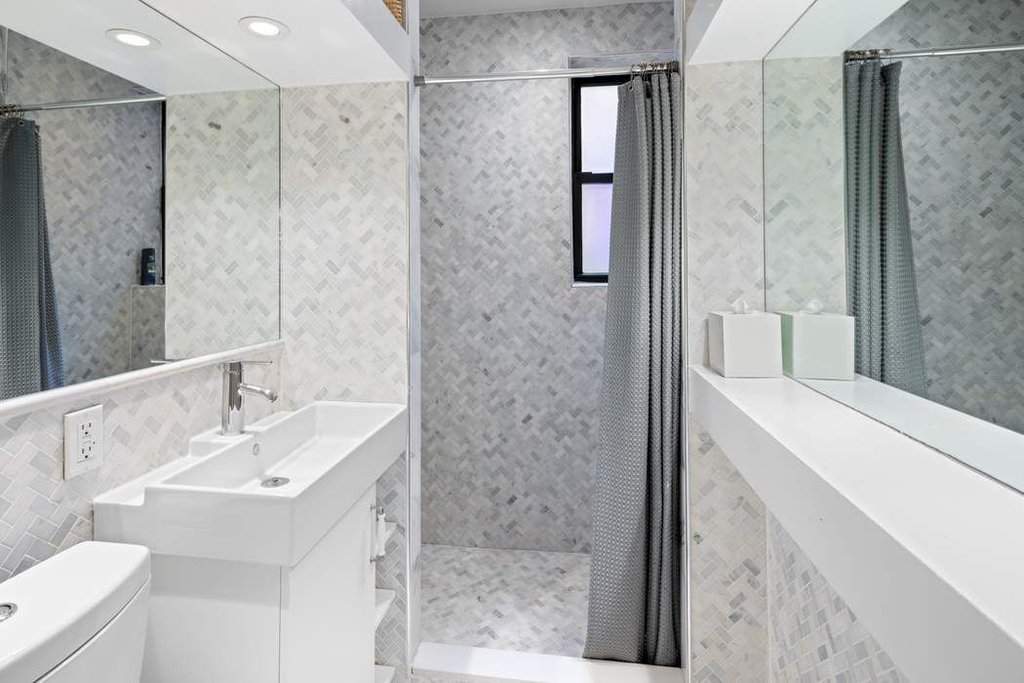 50-54  East 8th Street, Unit 2I photo 4