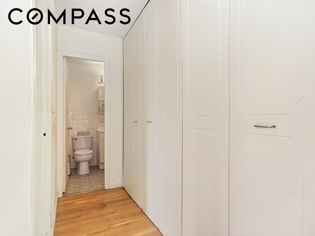 555 Kappock Street, Unit 11J photo 17