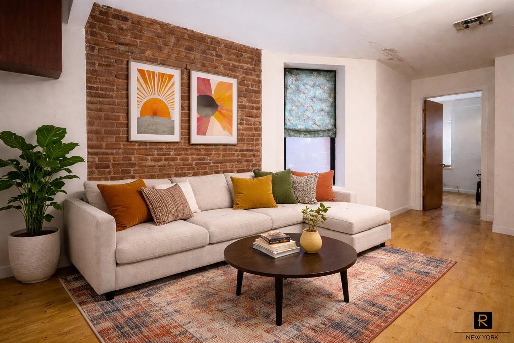 2082 Frederick Douglass Boulevard, Unit 4B