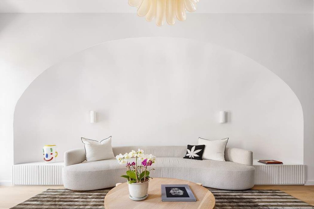 346 West 22nd Street, Unit 2