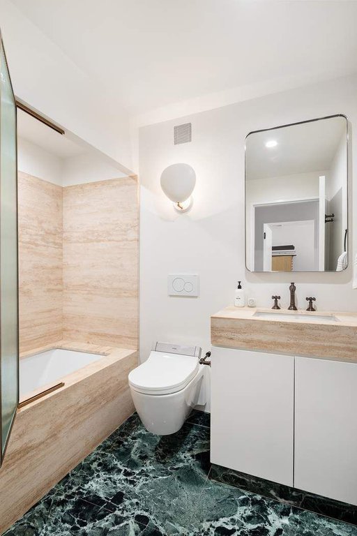 346 West 22nd Street, Unit 2 photo 9