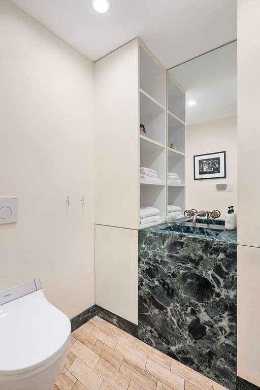 346 West 22nd Street, Unit 2 photo 10