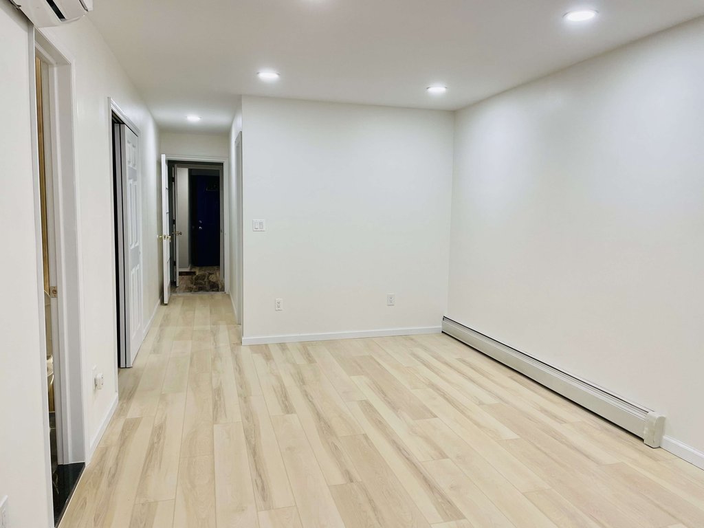 4319 Bedford Avenue – For Sale photo 6