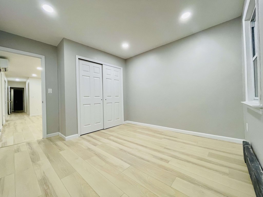 4319 Bedford Avenue – For Sale photo 9