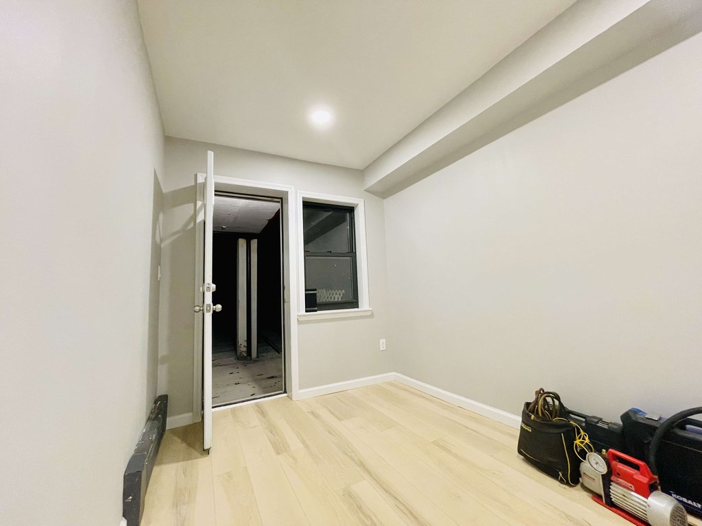 4319 Bedford Avenue – For Sale photo 10