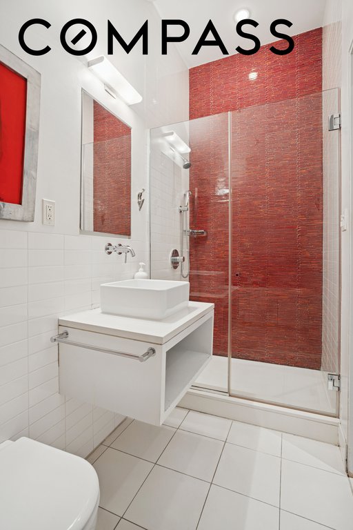 716 Broadway, Unit 2 photo 13
