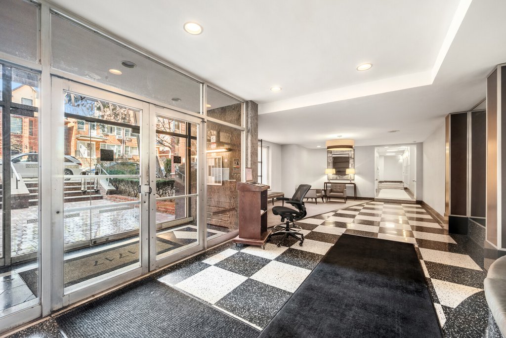 1717 East 18th Street, Unit 2T photo 11