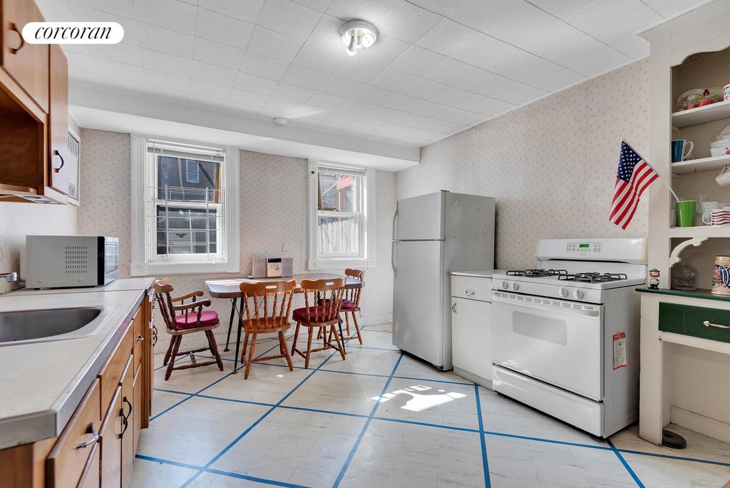 105 Monitor Street – For Sale photo 14