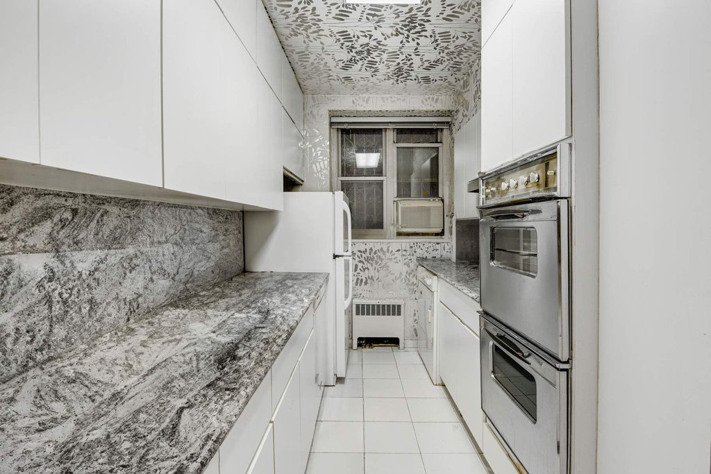 475 Park Avenue, Unit 3A photo 10