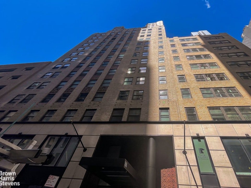 88 Greenwich Street, Unit 1613 photo 8