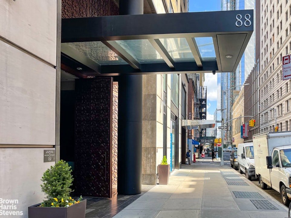 88 Greenwich Street, Unit 1613 photo 9