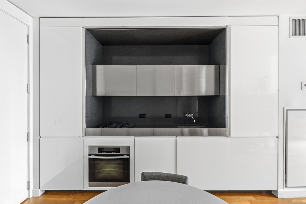 15 William Street, Unit 10B photo 5