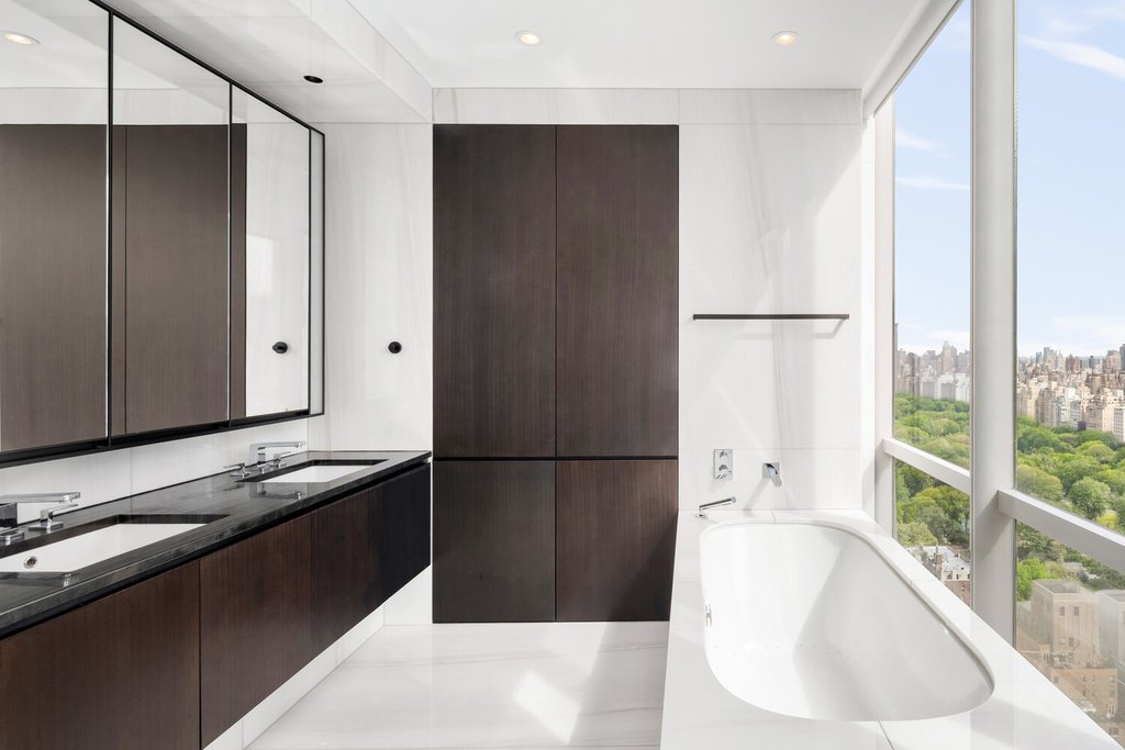 157 West 57th Street, Unit 38F photo 5