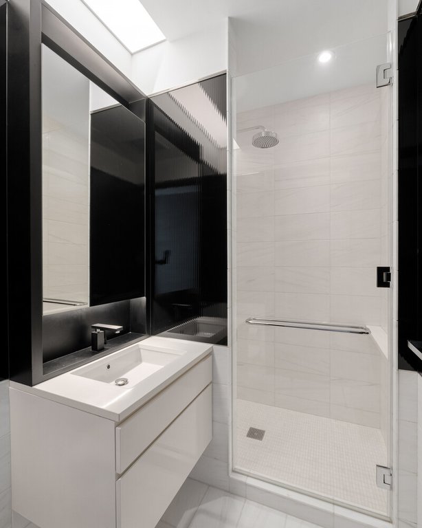 157 West 57th Street, Unit 38F photo 10