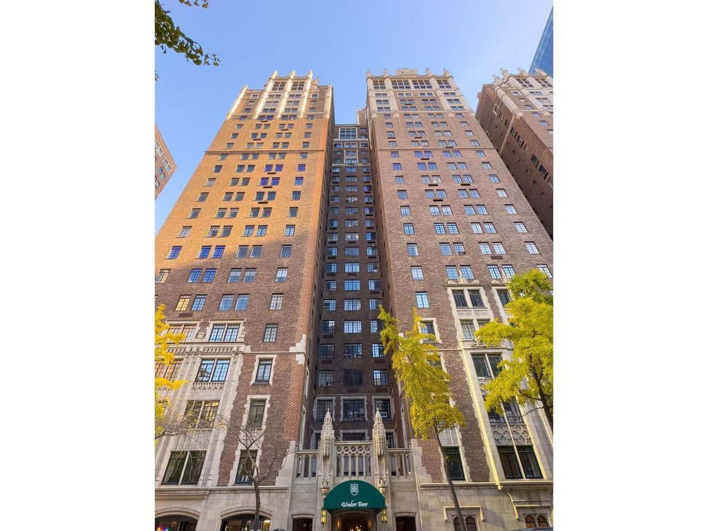 5 Tudor City Place, Unit 912 photo 8