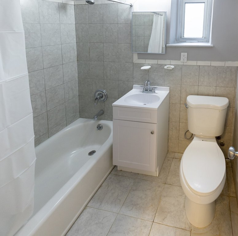 143 Bennett Avenue, Unit GA photo 4