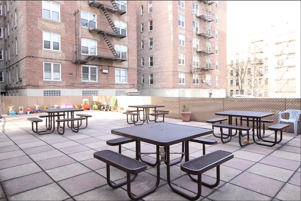 143 Bennett Avenue, Unit GA photo 8