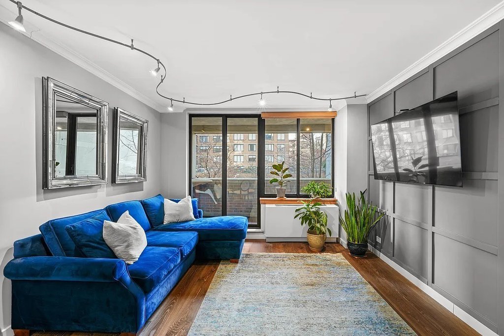 157 East 32nd Street, Unit 3A photo 2
