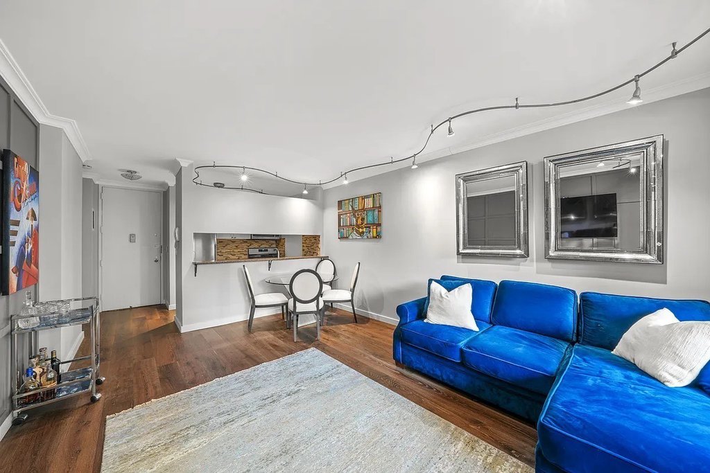 157 East 32nd Street, Unit 3A photo 3