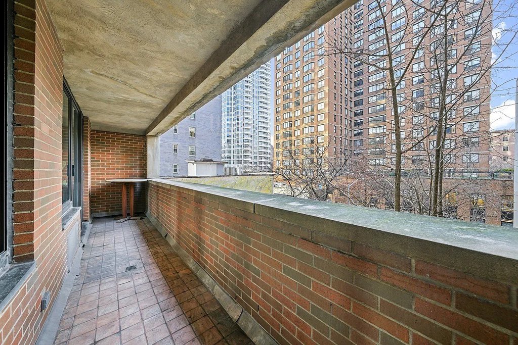 157 East 32nd Street, Unit 3A photo 10