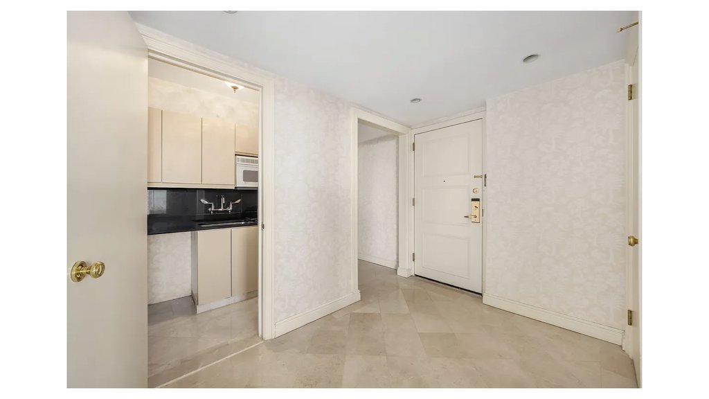 160 Central Park South, Unit 2415/16 photo 6