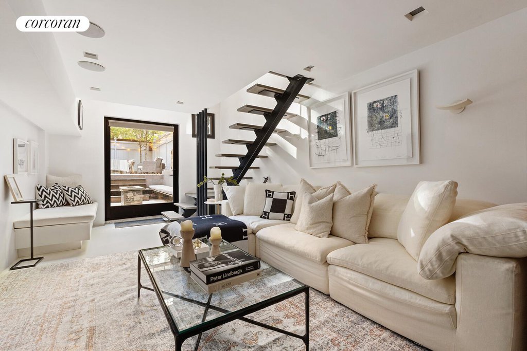 451 West 22nd Street – For Sale photo 6