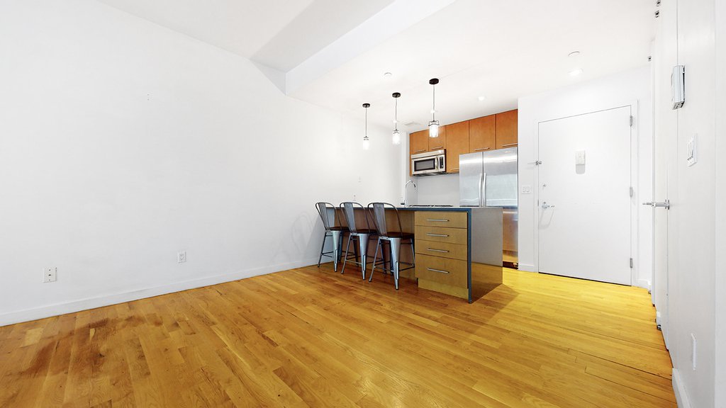 330 East 109th Street, Unit 2C photo 2